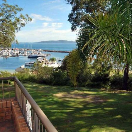 Sailfish, 3,46 Magnus Street - Unit With Stunning Water Views And Close To Town Nelson Bay Buitenkant foto