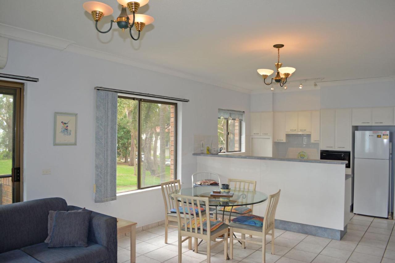 Sailfish, 3,46 Magnus Street - Unit With Stunning Water Views And Close To Town Nelson Bay Buitenkant foto